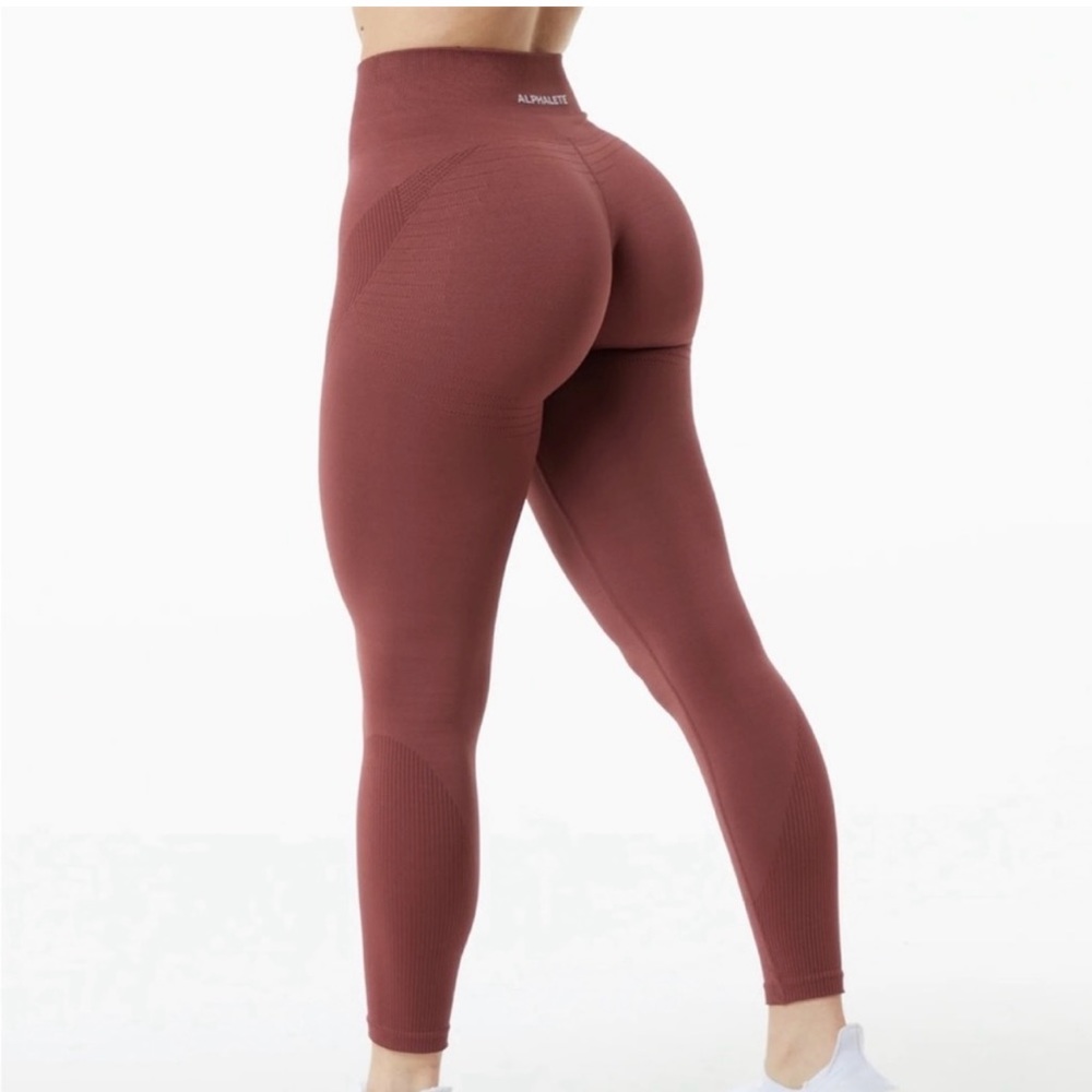 Alphalete Ozone Leggings in Gingerbread